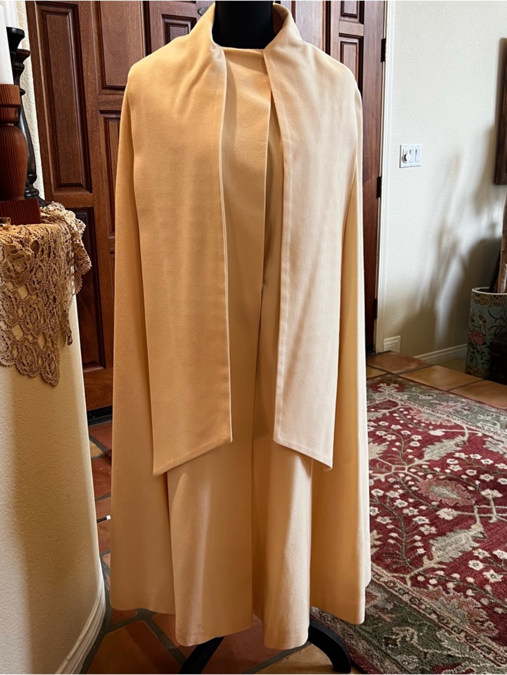 Vintage Featherlite Merino Wool Midi Cape Poncho Cloak Cream USA OS
